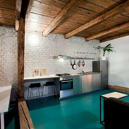 Apartment Awesome Studio In Old Town Bratislava